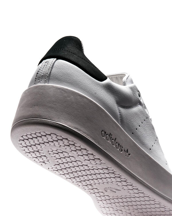 Stan smith black hot sale friday sale